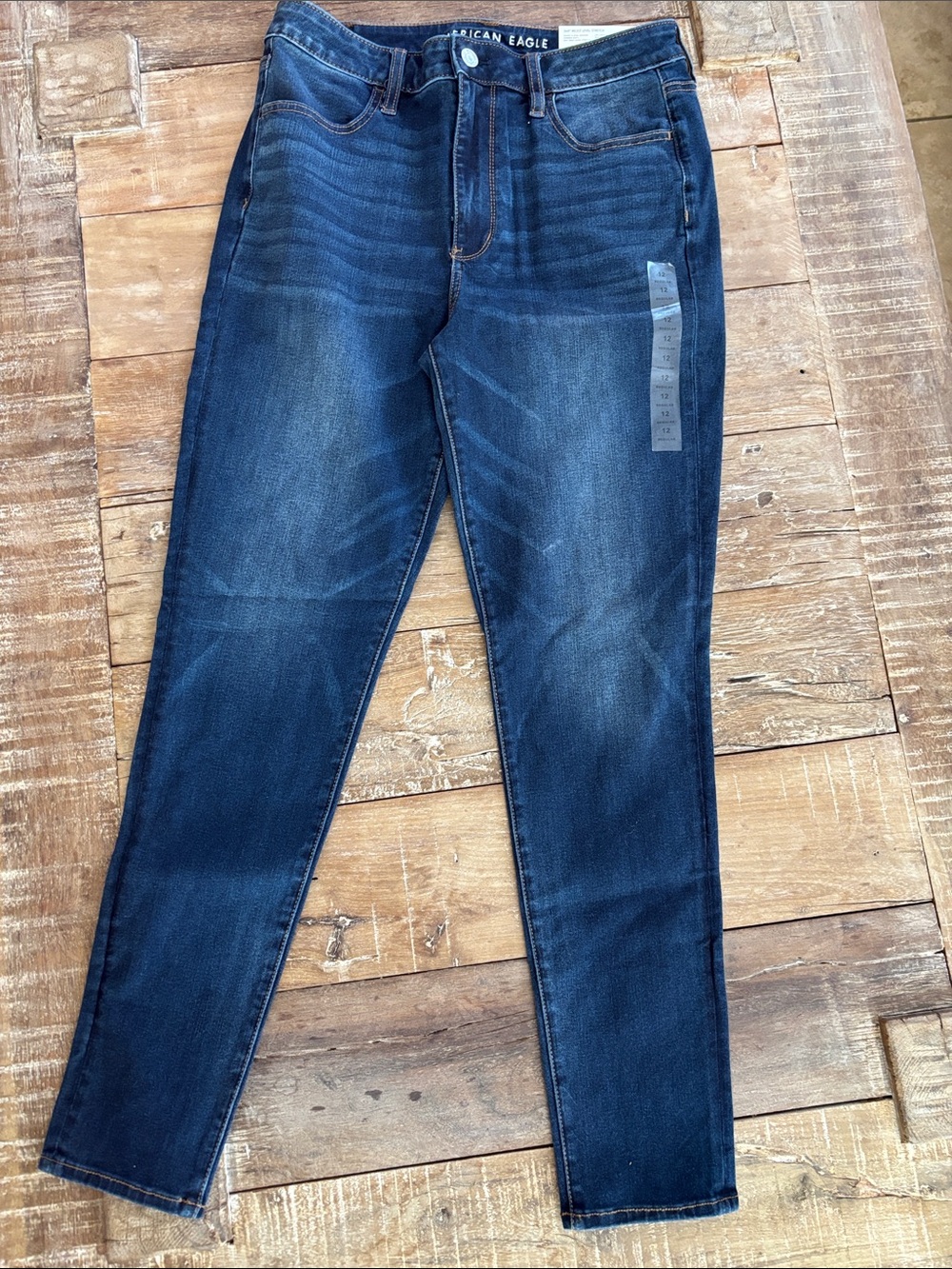 American Eagle Outfitters Super Hi-Rise jegging NWT
